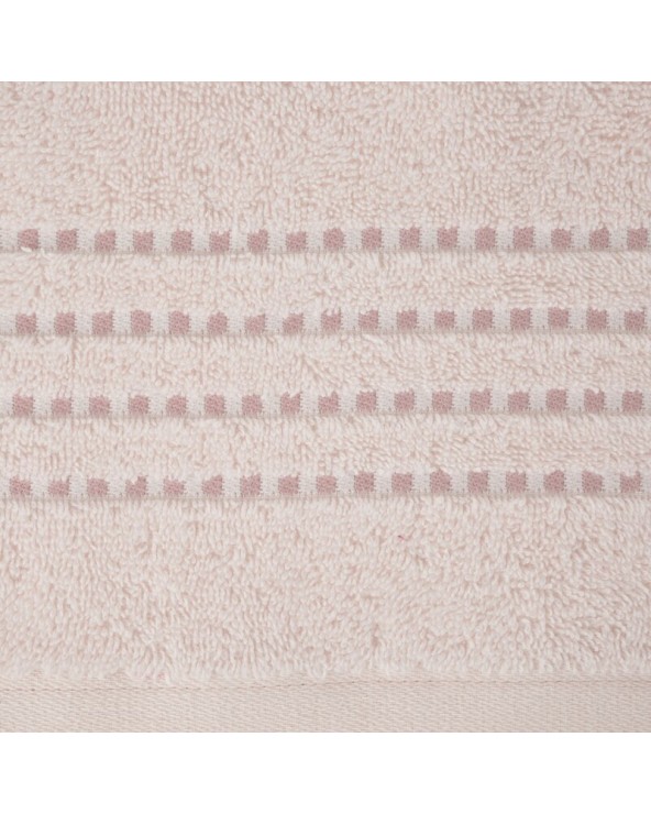 Ręcznik bawełna 70x140 Fiore 07 jasnoróżowy Eurofirany 