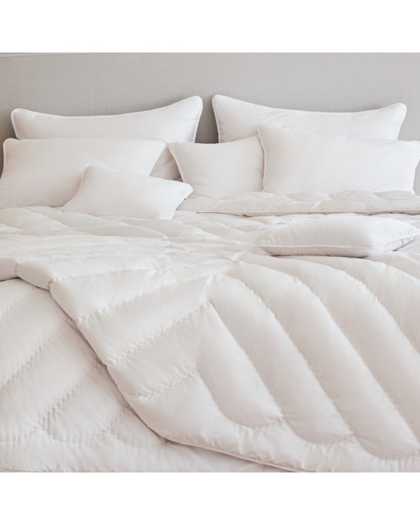 Kołdra MyAlpaca 180x200 z alpaki letnia z białą lamówką