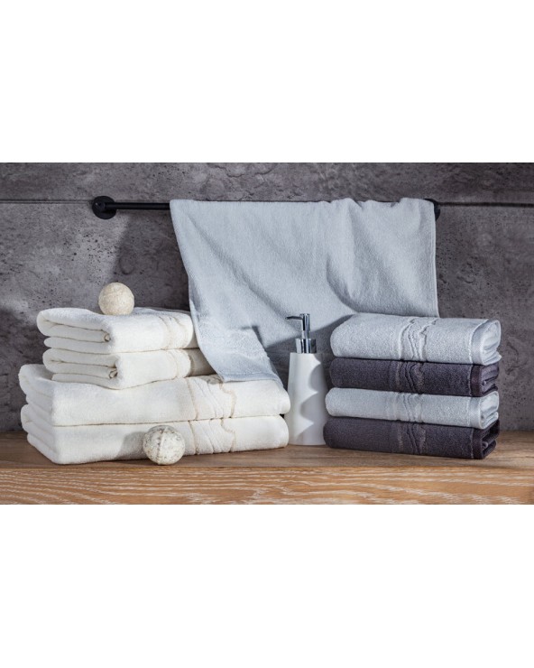 Ręcznik bawełna 70x140 Karin pudrowy Eurofirany Ręcznik bawełna 70x140 Karin pudrowy Eurofirany