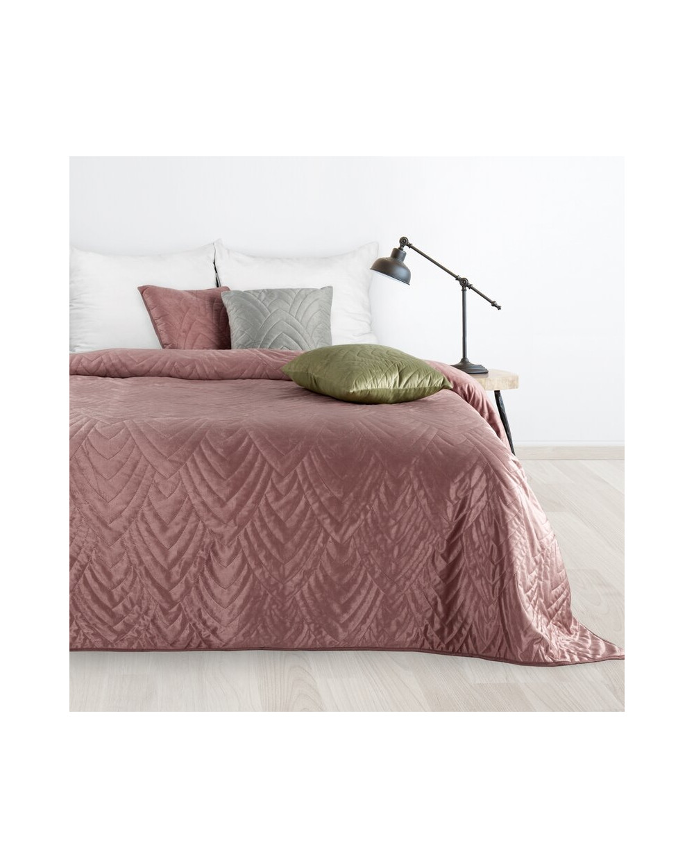Narzuta velvet 220x240 Luiz 6 różowa Eurofirany