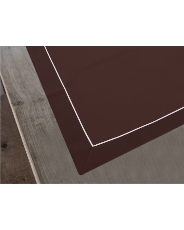 Polski obrus Satinet 40x140 ciemny brąz