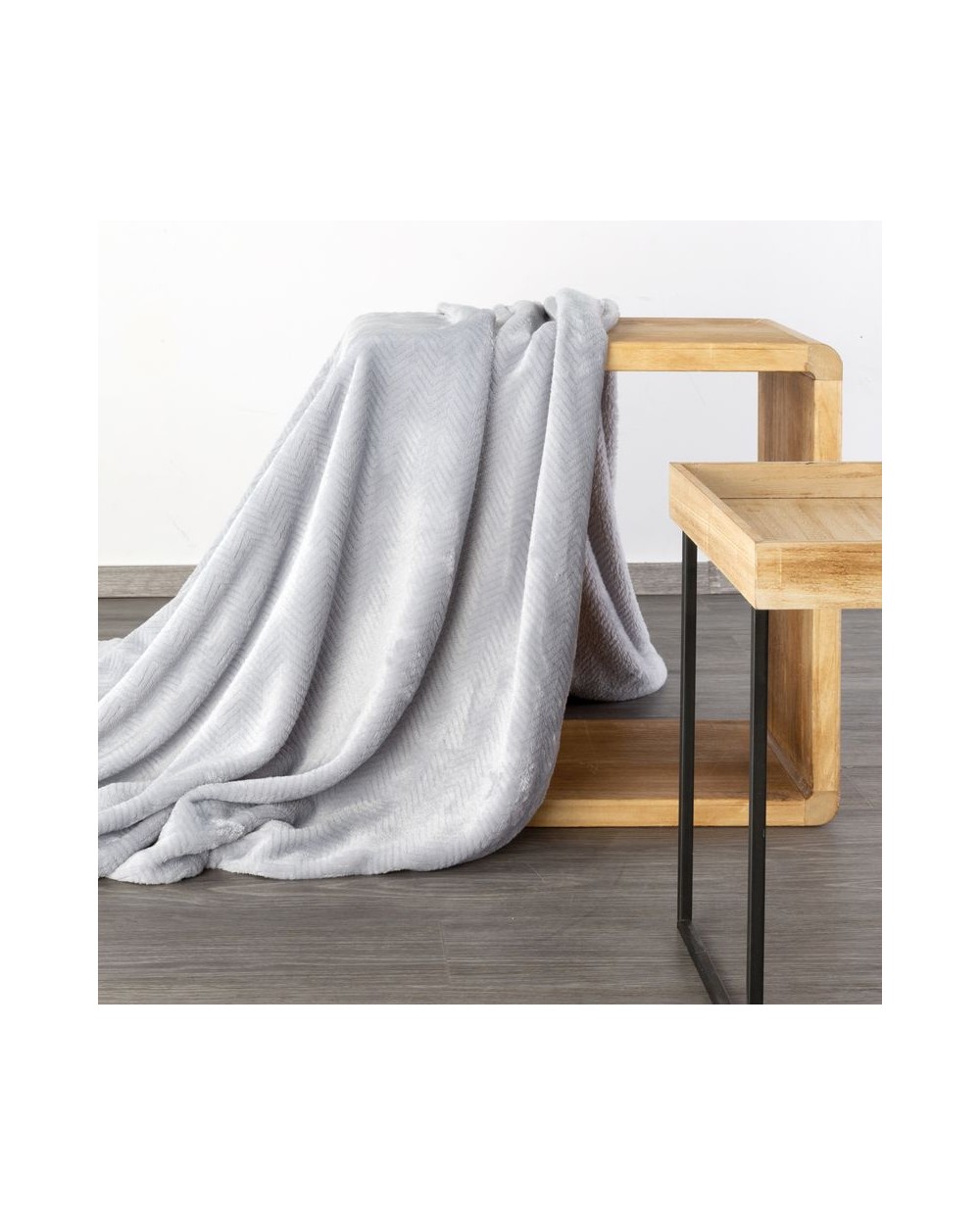 Koc pluszowy 150x200 Cindy 5 srebrny